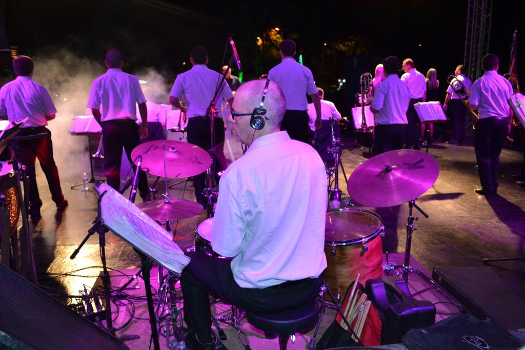 Interação com o público marca show da Orquestra de Teutônia 